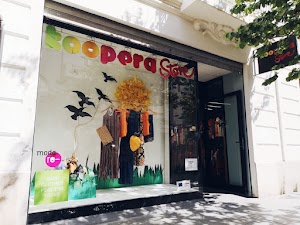 KOOPERA STORE con Moda re- VALENCIA - Ruzafa place picture