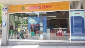 KOOPERA STORE con Moda re- DONOSTI - Duque de Mandas place picture