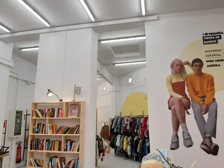 tienda de ropa de segunda mano en Moraza Gipuzkoa 4