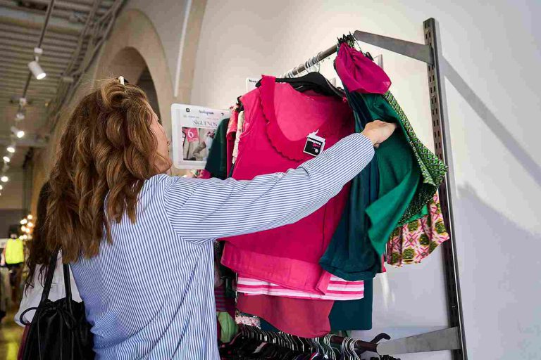tienda de ropa de segunda mano en almeria centro 4