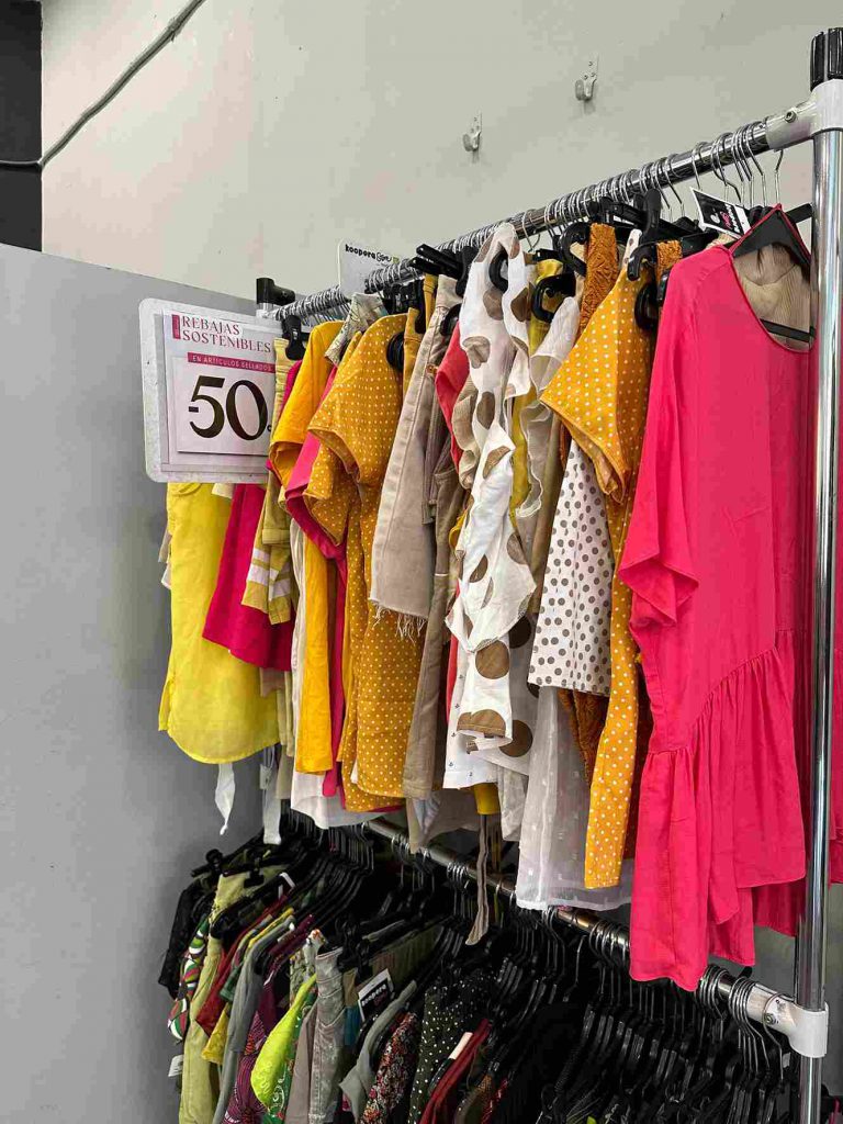 tienda de ropa de segunda mano en primado reig valencia (2)