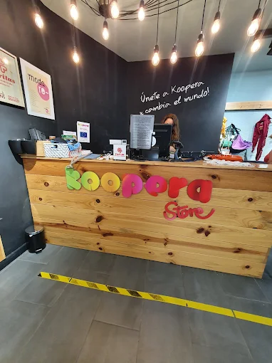 tienda de ropa de segunda mano en ruzafa, valencia 3