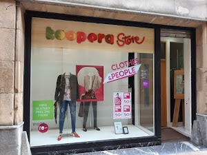 KOOPERA STORE con Moda re- DURANGO place picture